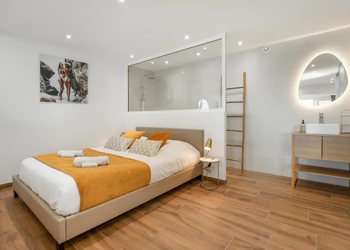 Le Sauvage - Luxe - Coursive - Terrasse - Parking - Village Naturiste Apartman *